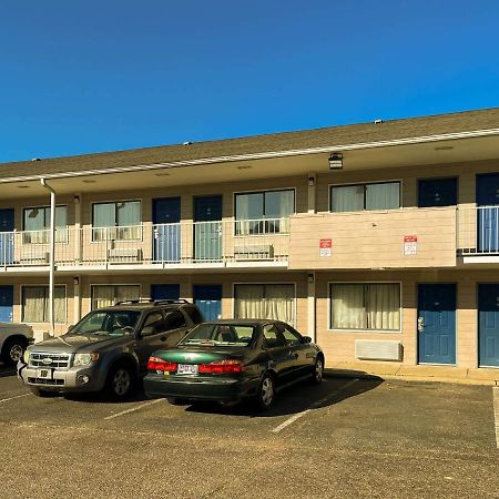Motel 6 Millington Tn Bagian luar foto