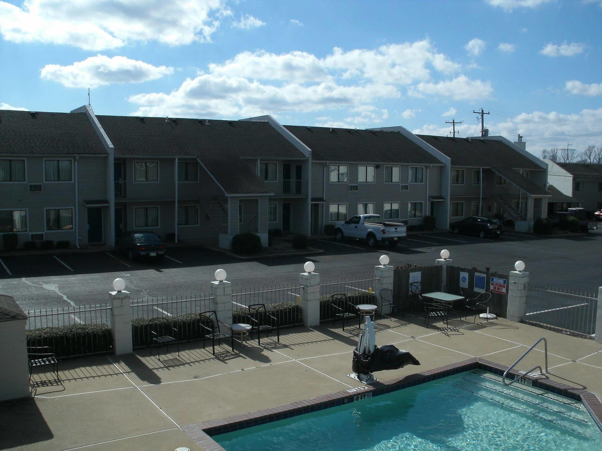 Motel 6 Millington Tn Bagian luar foto